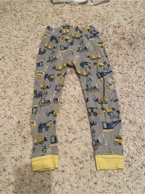 wonder nation Gray Pajama Pants with Yellow and Navy Construction Print 5T